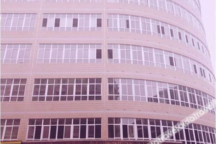 Guangzhou Jiulong Hotel (Xingren Liren Square)