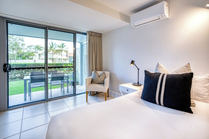Room 28 of 190