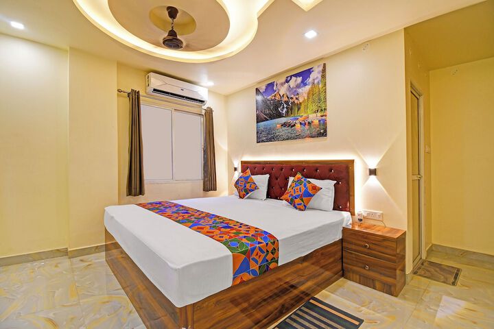 Room 8 of 26