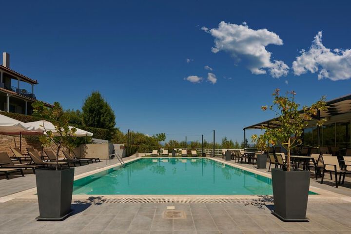 Pool 18 of 69