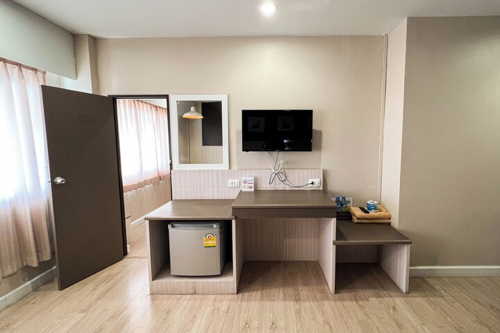 Room 19 of 41