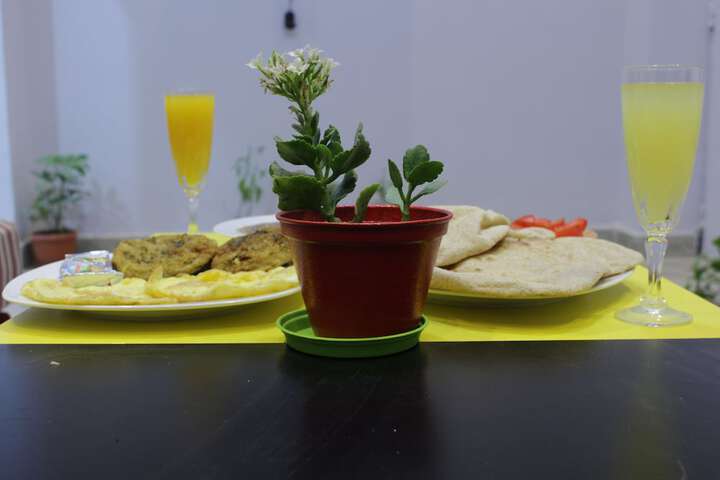 Breakfast/Coffee Service 78 of 86