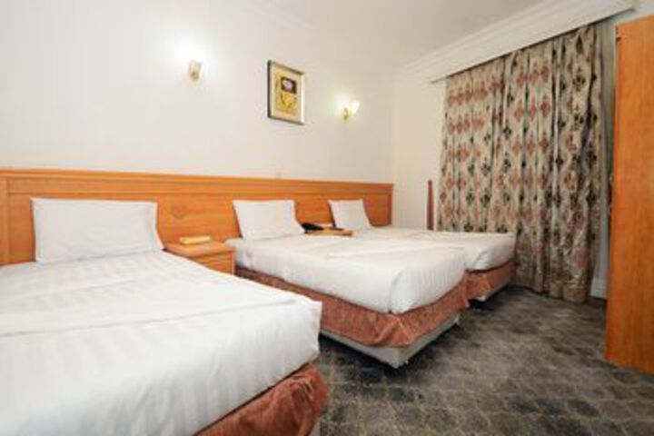 Room 16 of 21