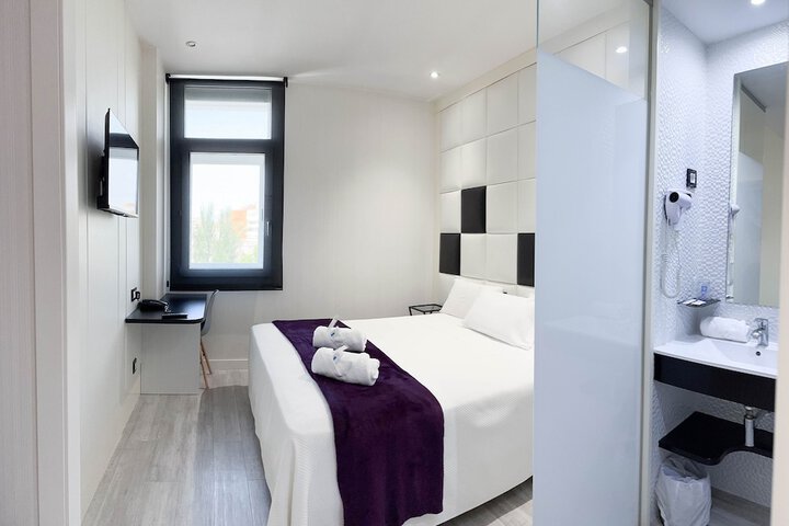 Room 29 of 64