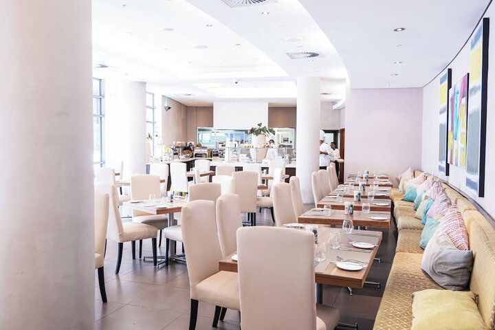 Dining 80 of 147