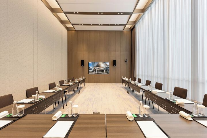 Meeting 189 of 251