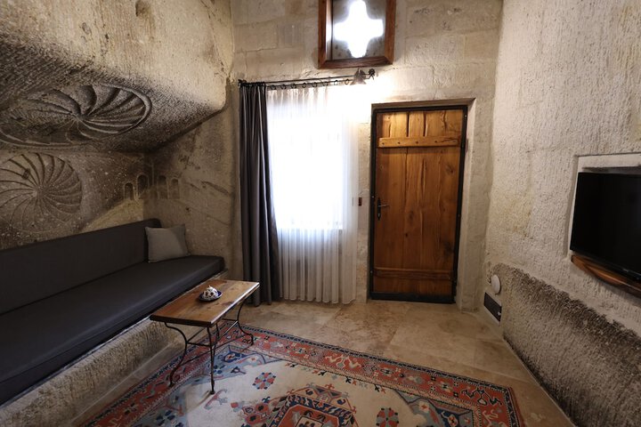 Room 65 of 108