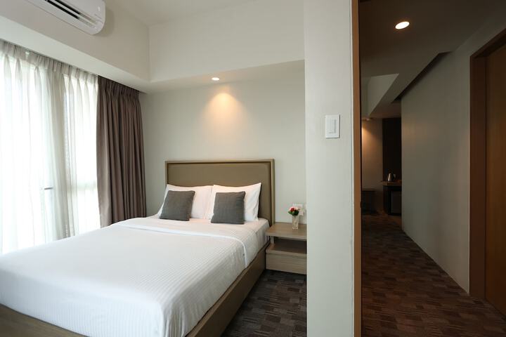Room 17 of 63
