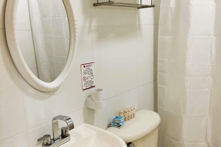 Room 219 of 284