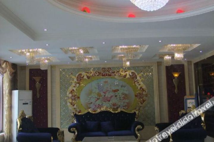 Hotel Interior 14 of 30