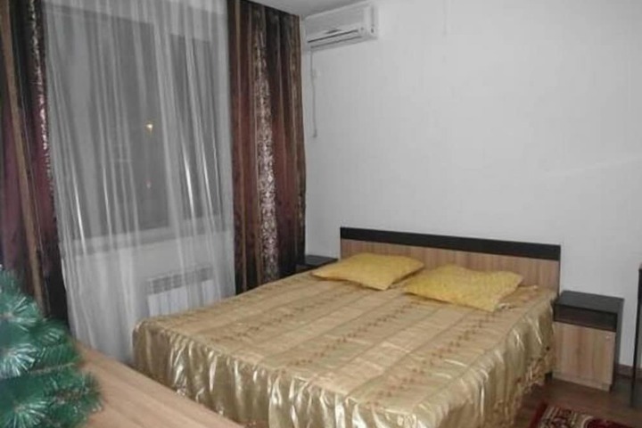 Kuze Hotel
