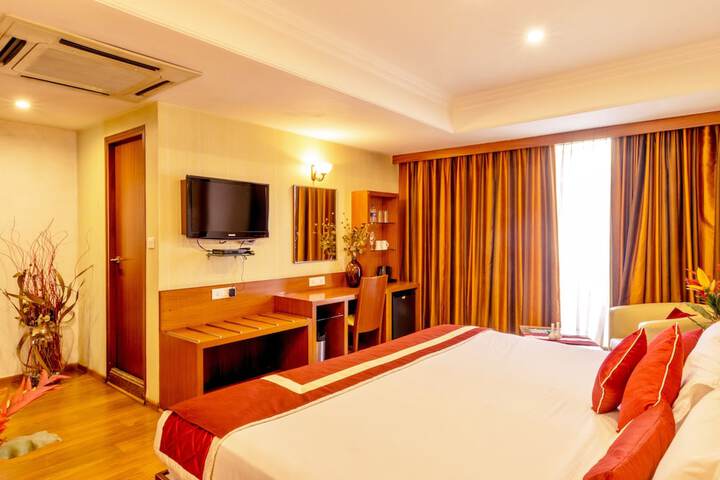 Room 7 of 38