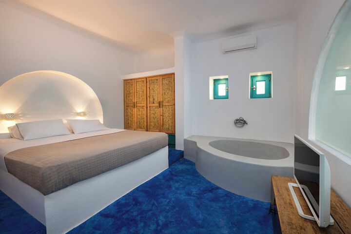 Room 27 of 71