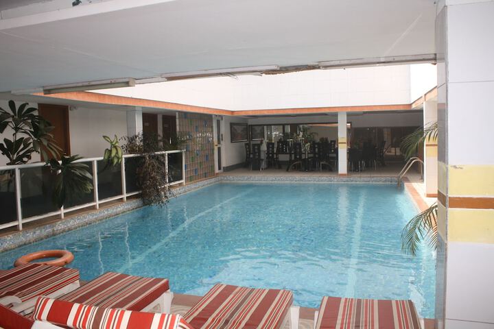 Pool 23 of 27