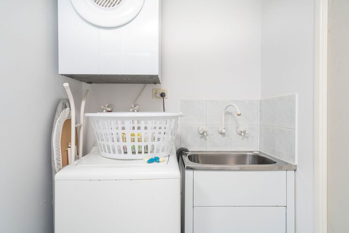Laundry 12 of 20