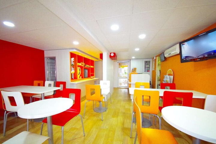 Dining Photos
