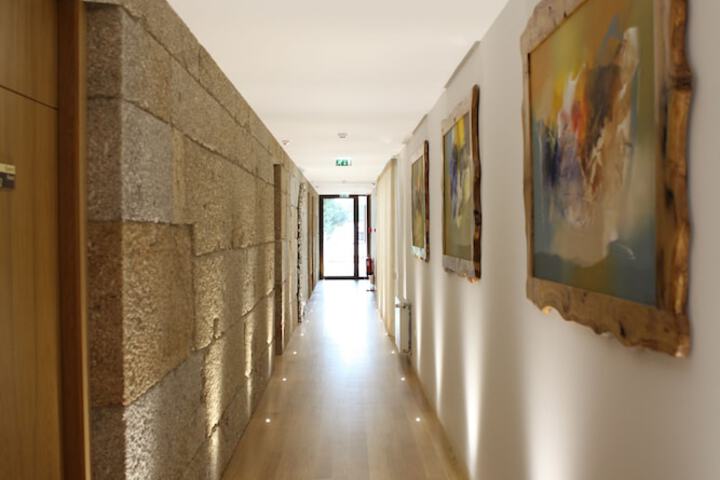 Hotel 2 of 73