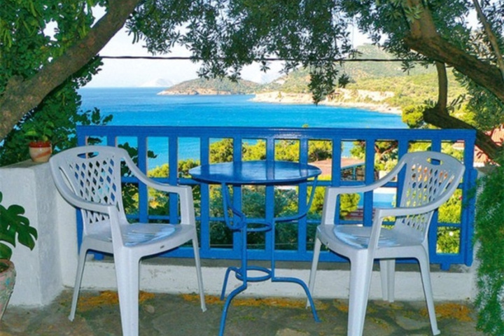 Blue Horizon Apartments