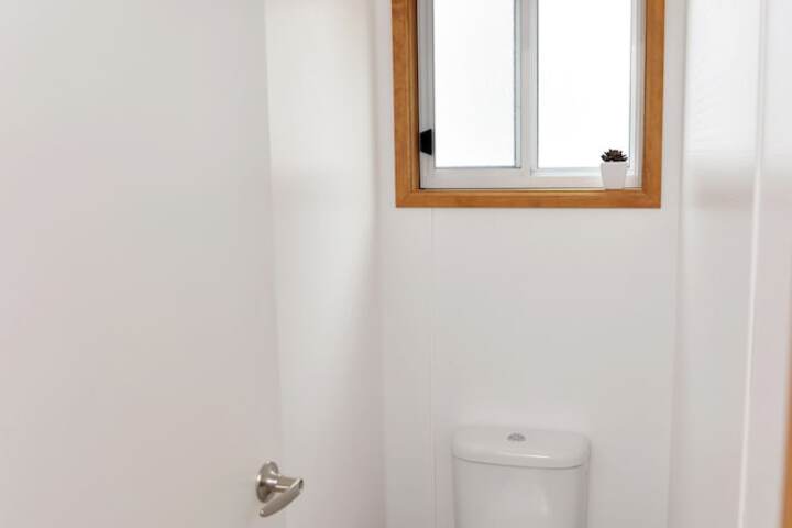 Room 290 of 324