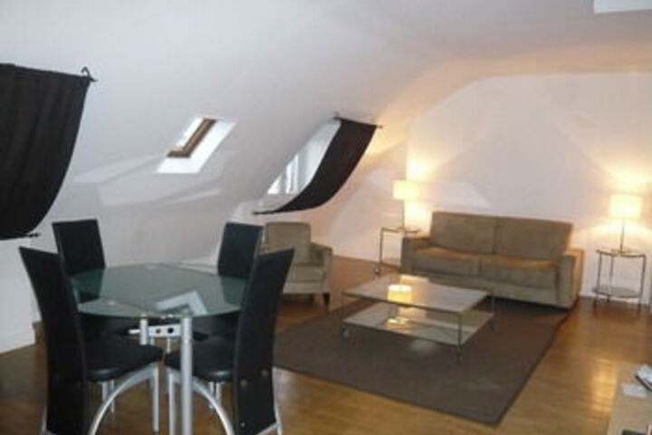 Room 44 of 71