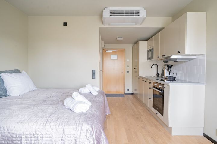 Room 25 of 146