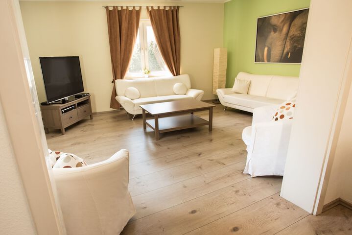Room 15 of 25
