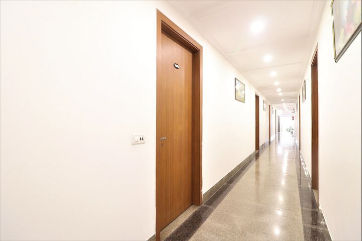 Ballroom/Hall 20 of 37