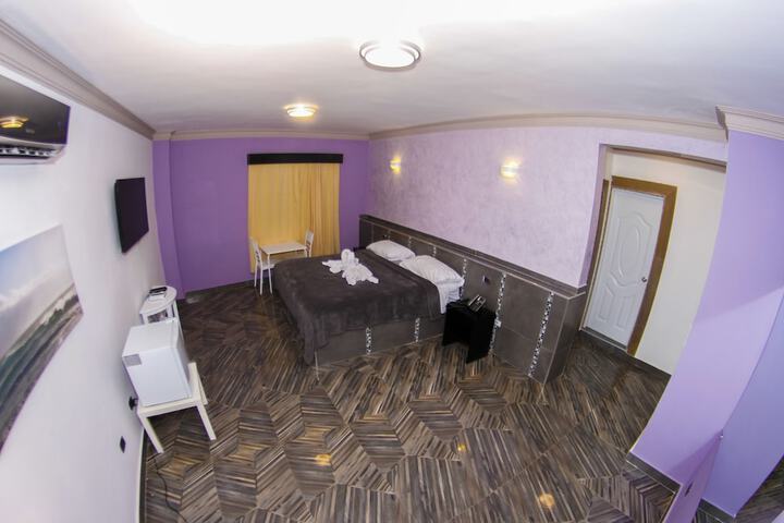 Room 4 of 58
