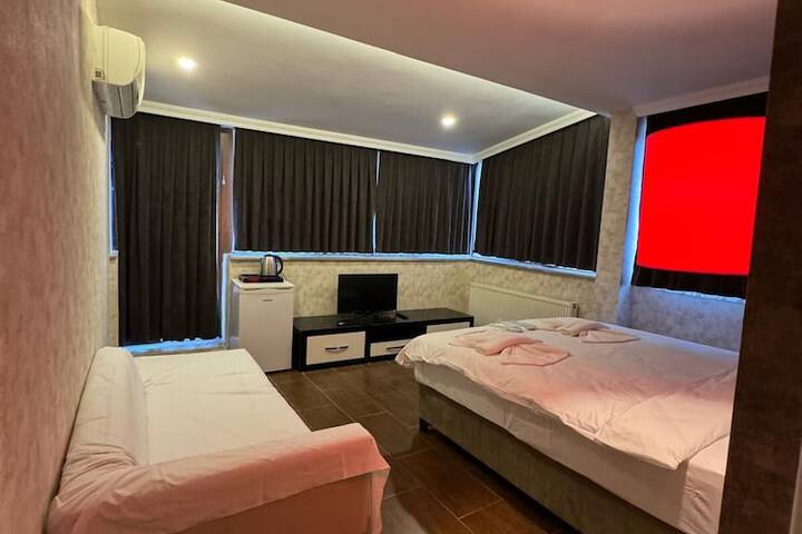 Room 7 of 74