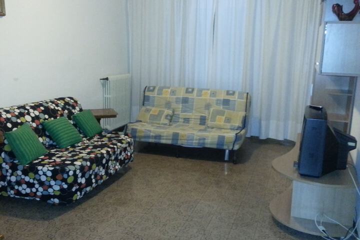 Room 14 of 26