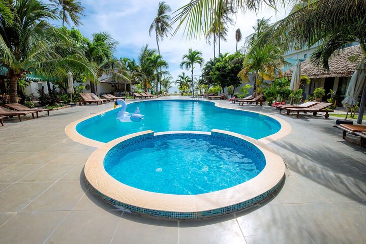 Pool 80 of 131