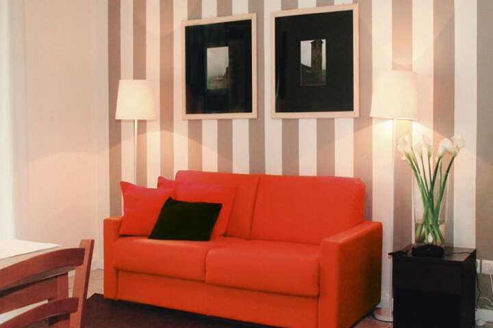 Room 5 of 34