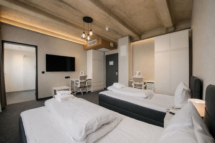 Room 39 of 59