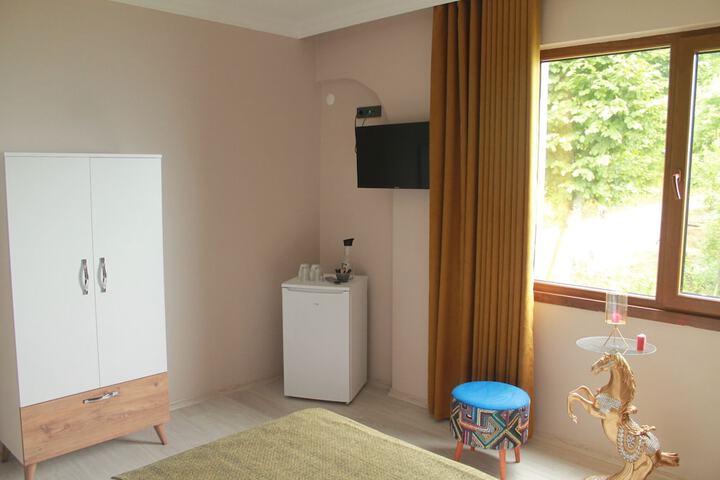 Room 18 of 40