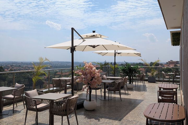 Terrace/Patio 24 of 38