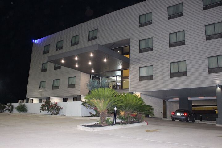 Hotel 59 of 65