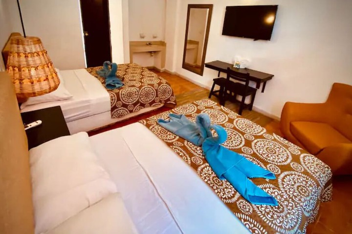 Room 8 of 24