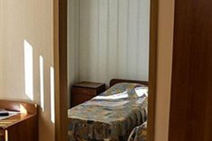 Room 27 of 27