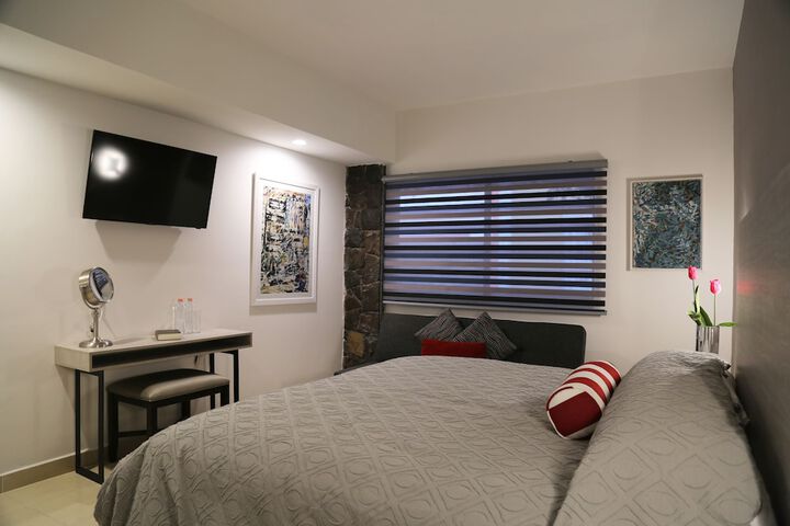 Room 15 of 53