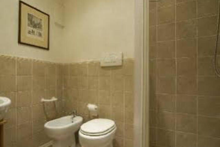 AUGUSTO IMPERATORE ROOMS