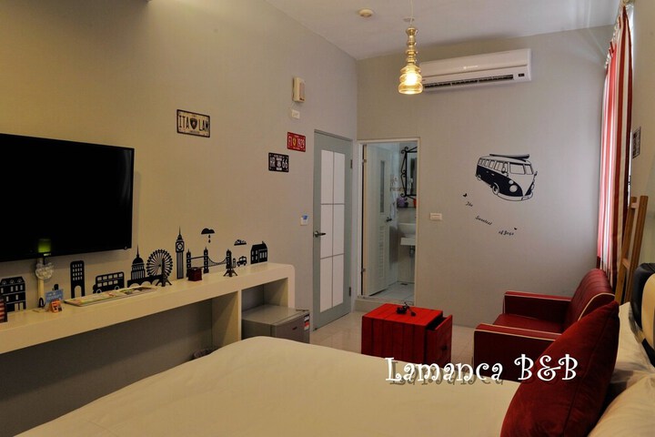 Room 28 of 115