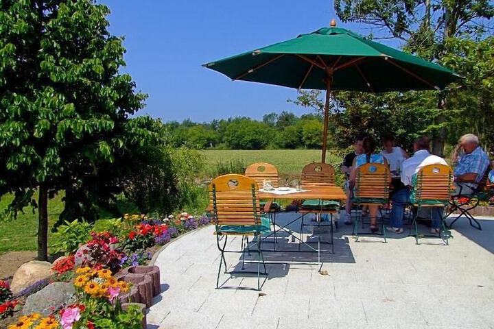 Terrace/Patio 37 of 51