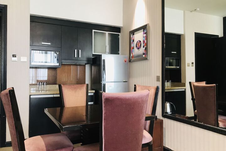 Room 52 of 139