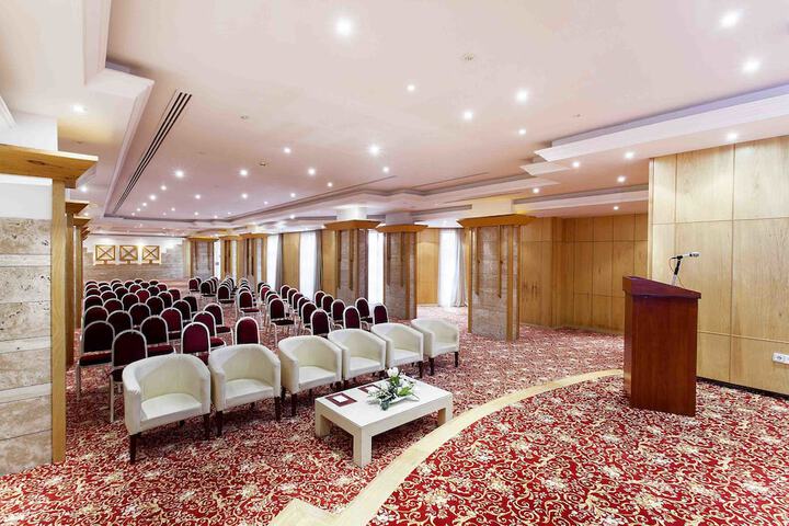 Meeting facility