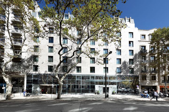Hotel 72 of 74