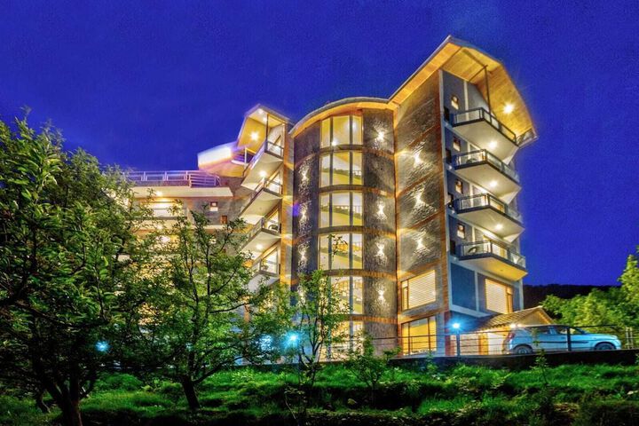 Hotel 11 of 11