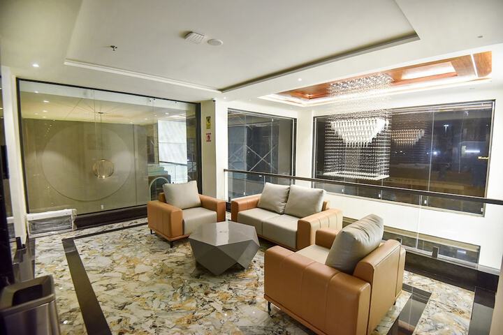 Hotel 24 of 25