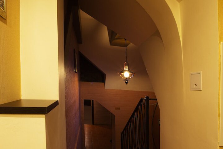 Ballroom/Hall 28 of 31