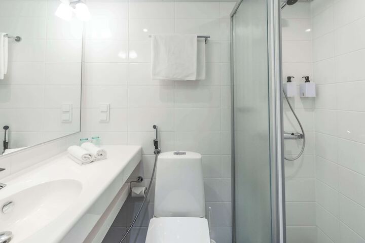 Bath Interior