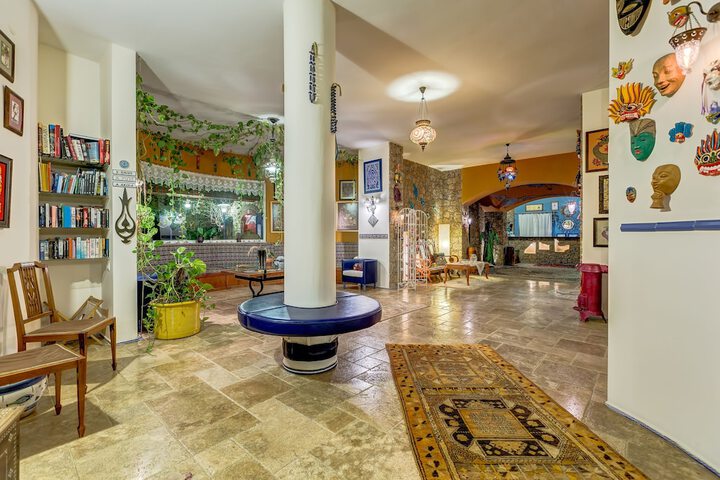 Hotel Interior 6 of 47